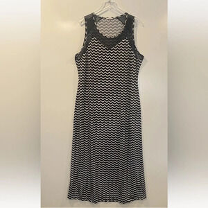 Milano Woman‎ Black White Chevron Stripe Maxi Dress Womens Size 2X (817)
